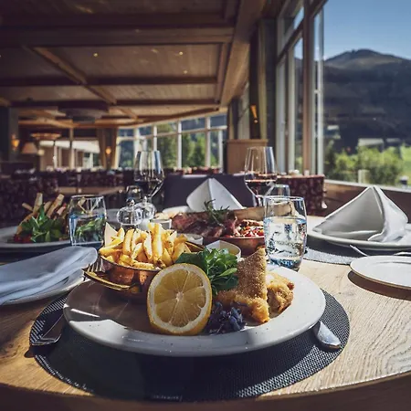 Mountain Plaza Ξενοδοχείο