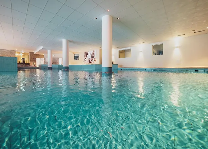 Szálloda Mountain Plaza 4*