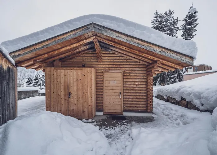 Mountain Plaza Ξενοδοχείο