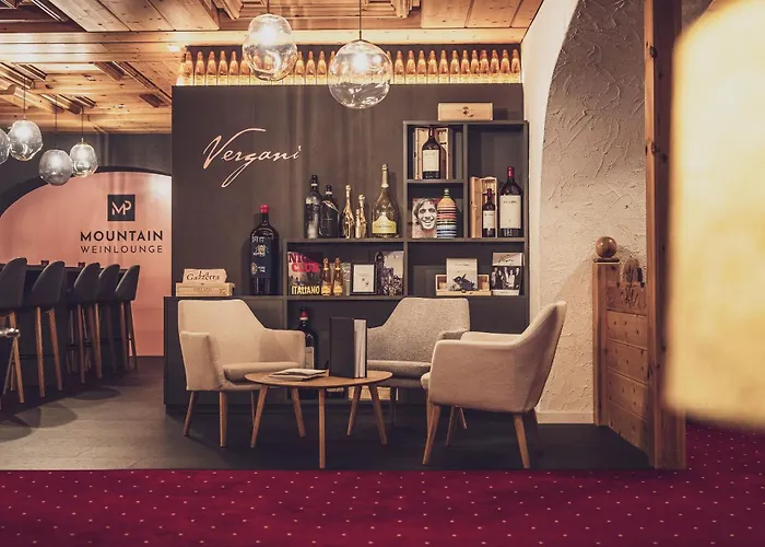 Mountain Plaza 4* Νταβός