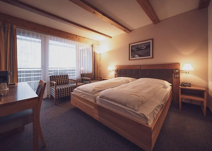 Готель Mountain Plaza Давос